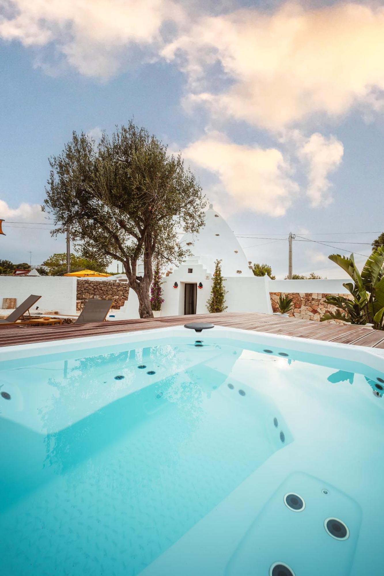 Trullomare & Pool - Housea Villa โปลีญาโนอามาเร ภายนอก รูปภาพ