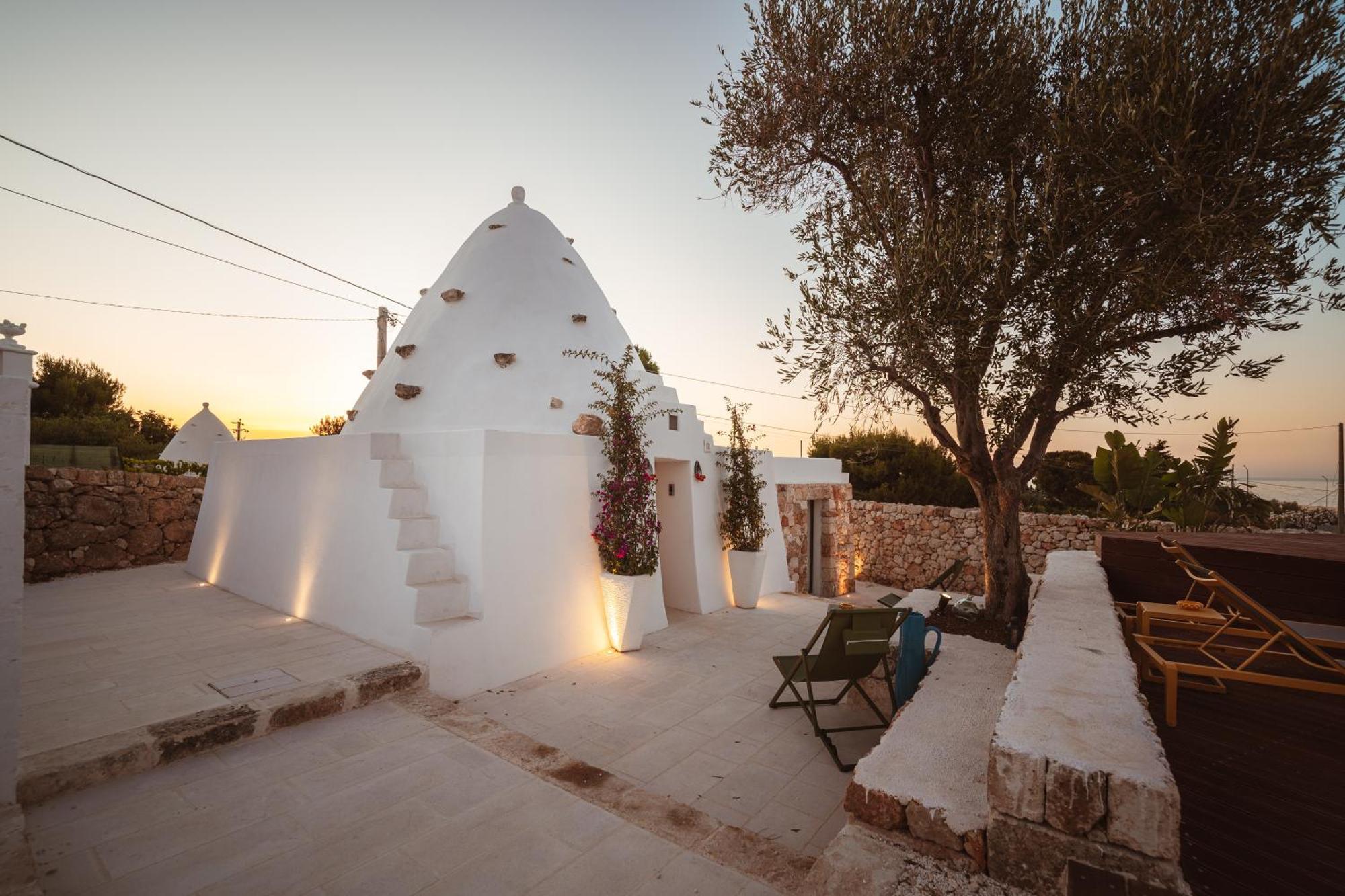 Trullomare & Pool - Housea Villa โปลีญาโนอามาเร ภายนอก รูปภาพ